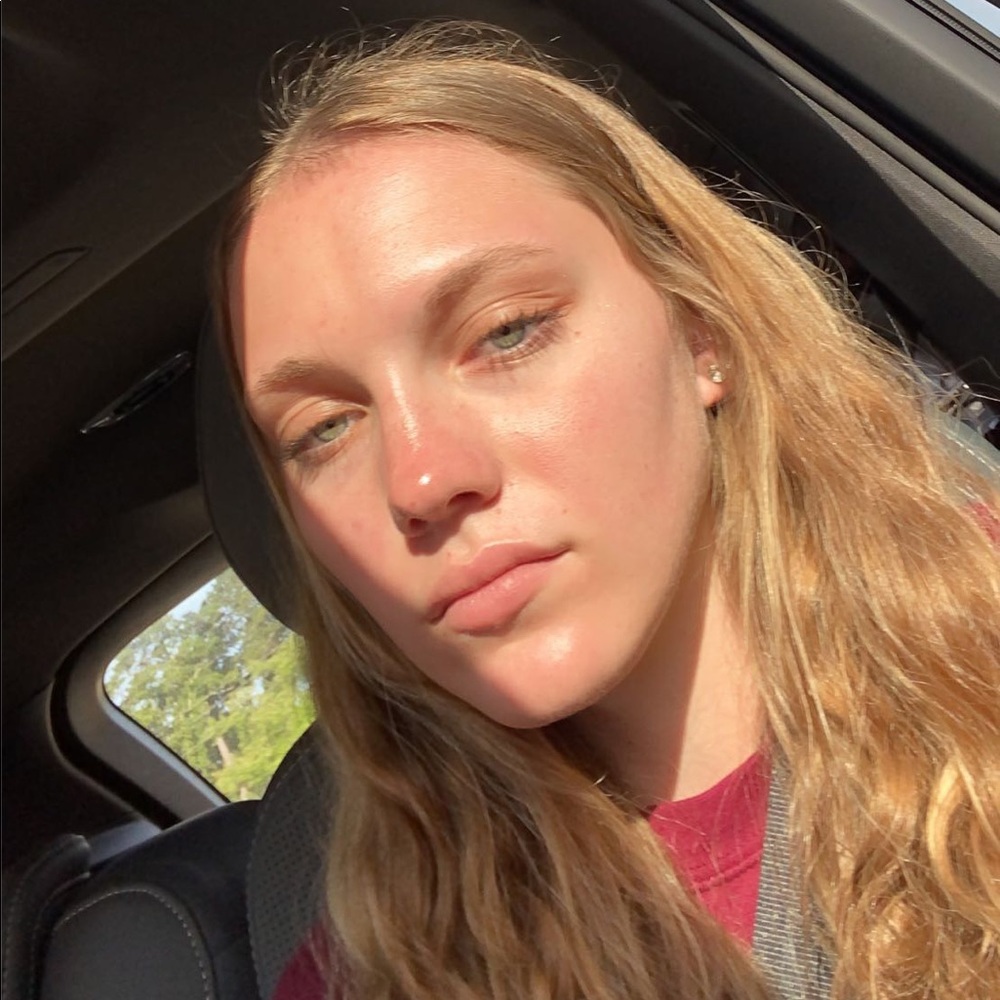 Meet your Posher, Gabby